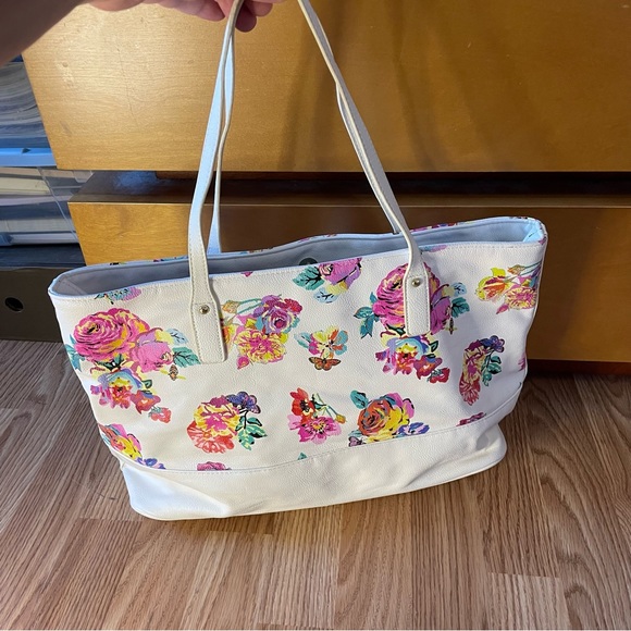 BETSEY JOHNSON WHITE MULTICOLORED FLORAL PRINT TOTE BAG PURSE - Picture 3 of 5